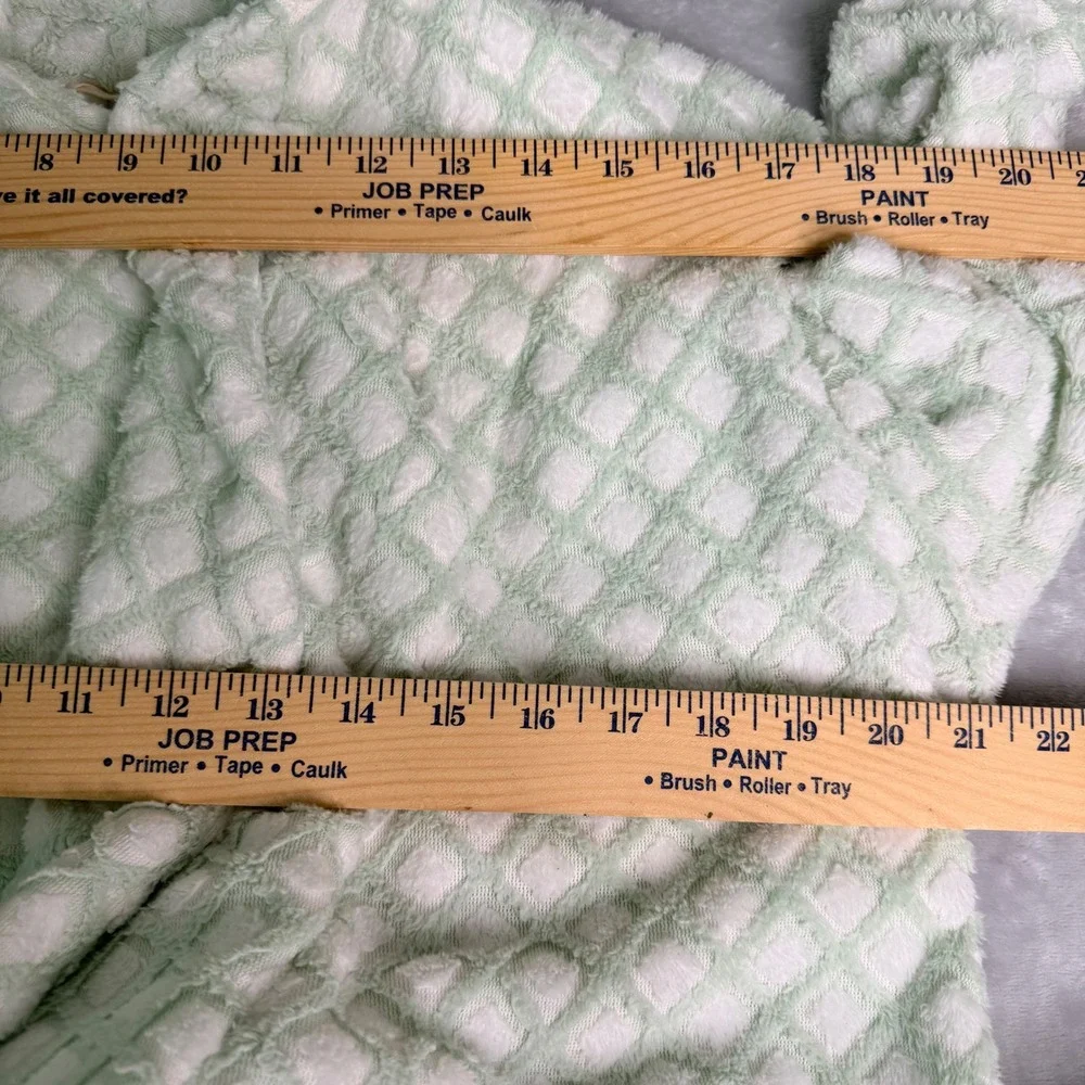 Soft Surroundings Mint Green Textured Plush Robe Small 2DA25 Long Sleeve Belted